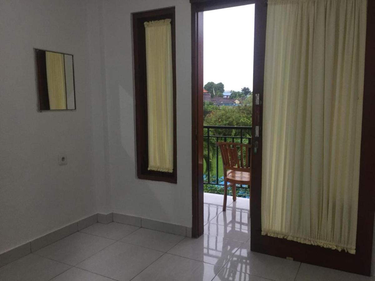 Hôtel Pondok Sariqu à Legian Extérieur photo